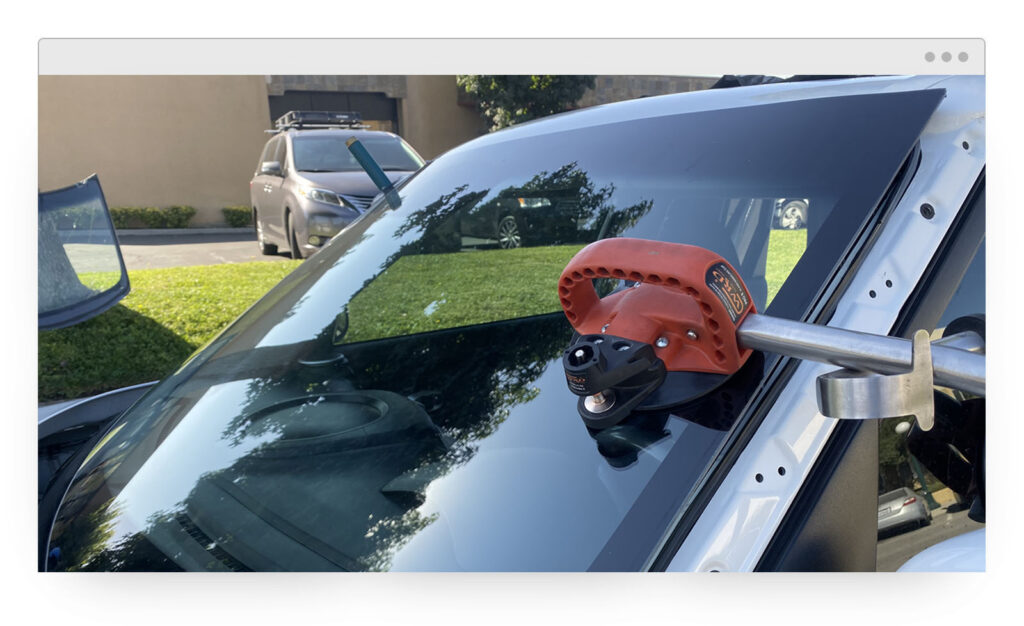 auto glass replacement